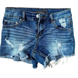 Rue 21 Girls Short Jeans Blue  Ripped Size 2